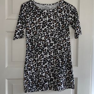 Faded Glory leopard print 3/4 sleeve dress